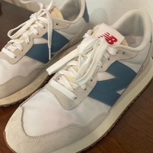 New balance 327 retro sneaker